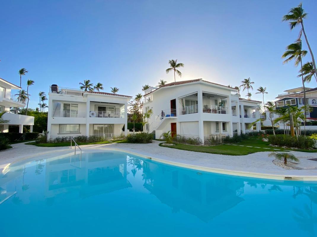 & With Pool And Ocean View Playa Corales Aparthotel