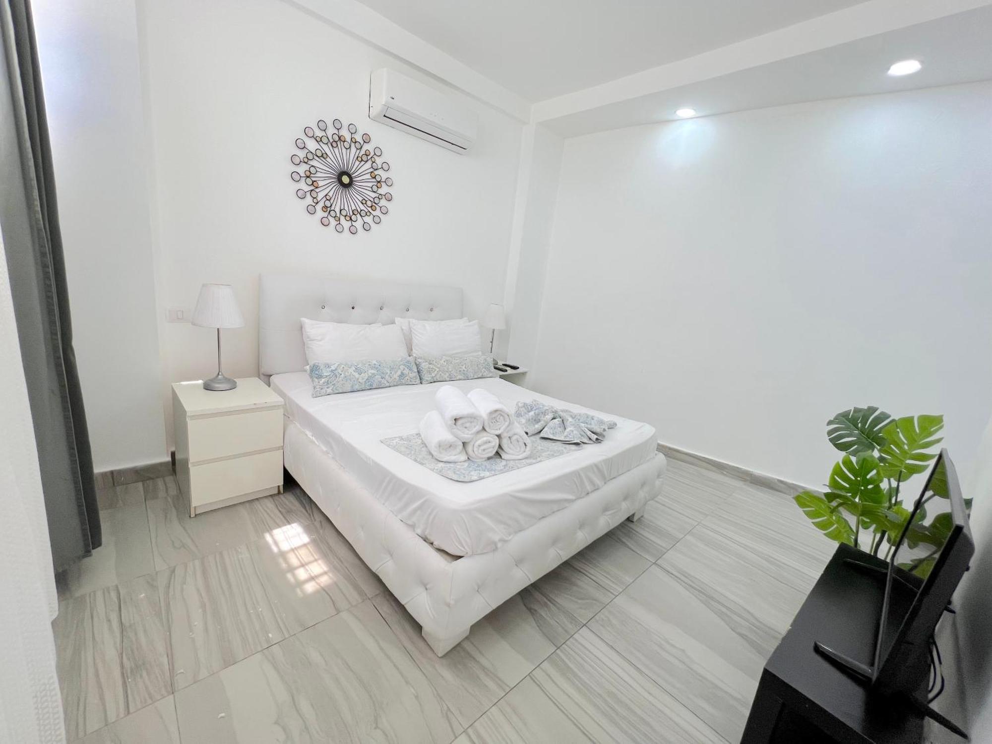 Aparthotel Olas Del Caribe - Vacation With Rooftop Pool - Playa Corales 5*